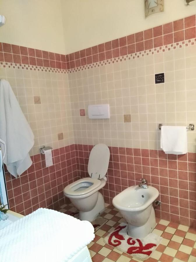 אריצו Agrifoglio B&B Con Giardino מראה חיצוני תמונה